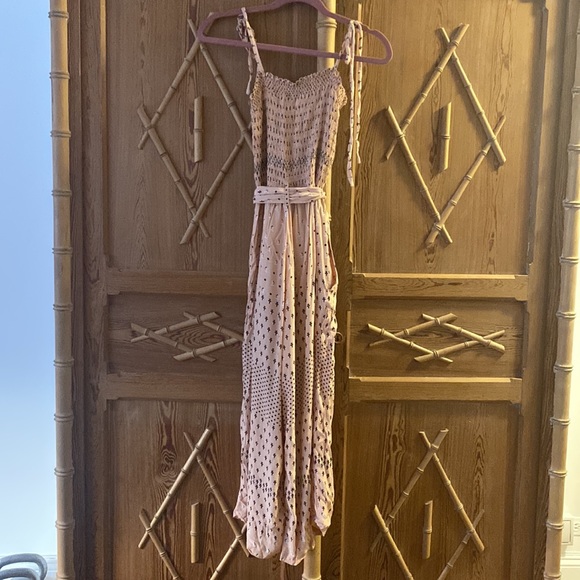 Faithfull the brand x Anthropologie light pink paisley wide leg jumpsuit size M - Picture 7 of 7